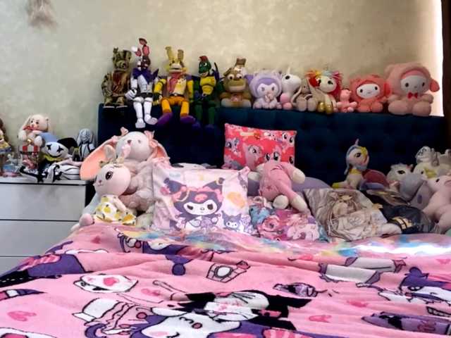 LubaKrone's BongaCams show and profile