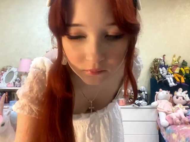 LubaKrone's BongaCams show and profile