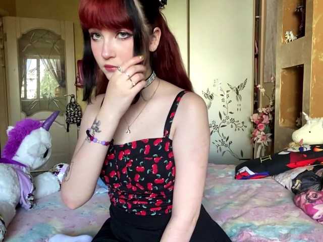 LubaKrone live cam on BongaCams