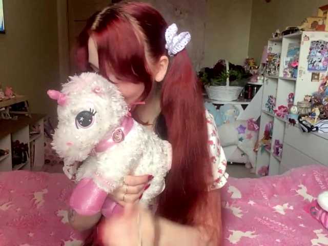 LubaKrone live cam on BongaCams