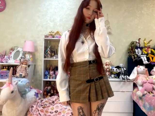 LubaKrone's BongaCams show and profile