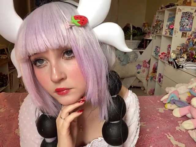 LubaKrone live cam on BongaCams