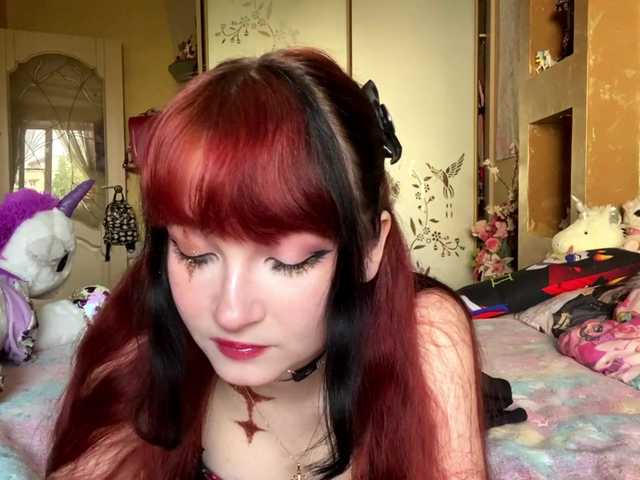LubaKrone live cam on BongaCams