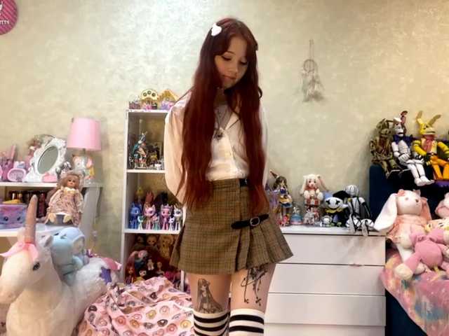 LubaKrone's BongaCams show and profile