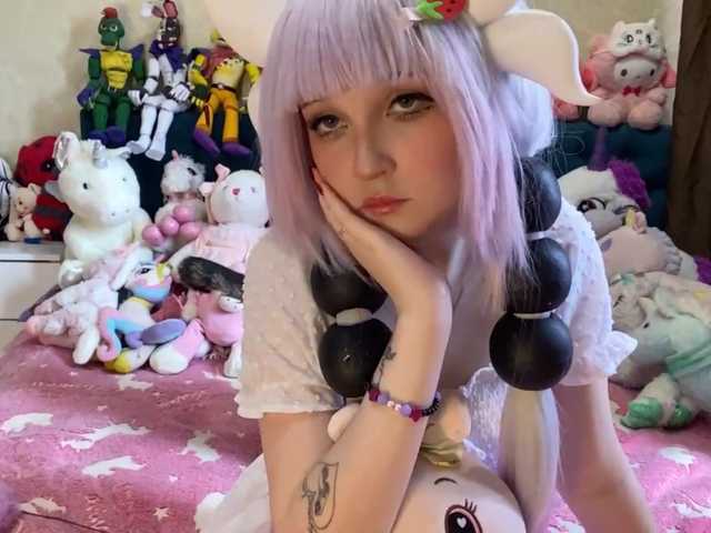 LubaKrone live cam on BongaCams