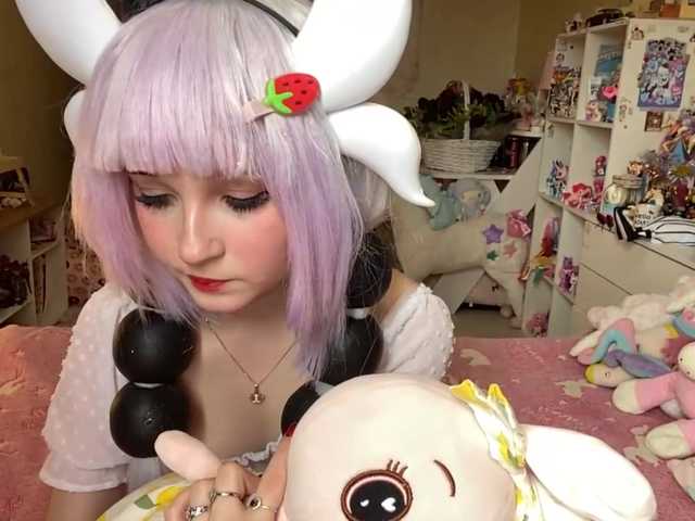 LubaKrone live cam on BongaCams