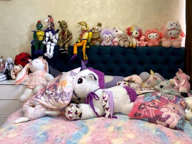 LubaKrone live cam on BongaCams