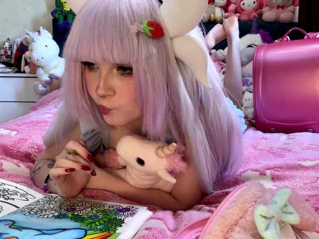 LubaKrone live cam on BongaCams
