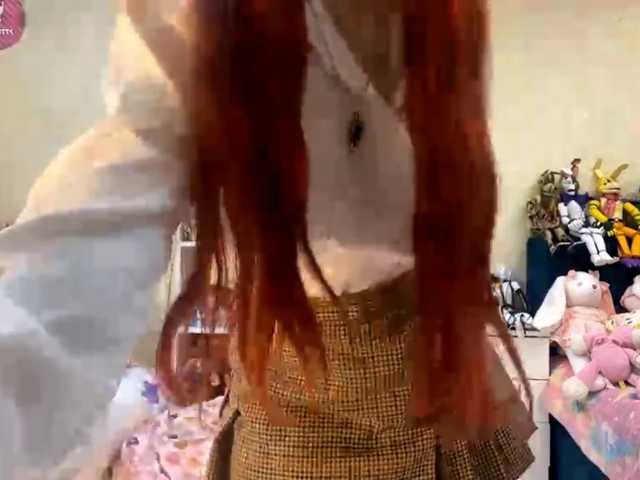 LubaKrone's BongaCams show and profile