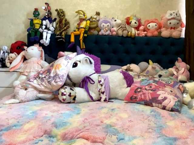 LubaKrone live cam on BongaCams