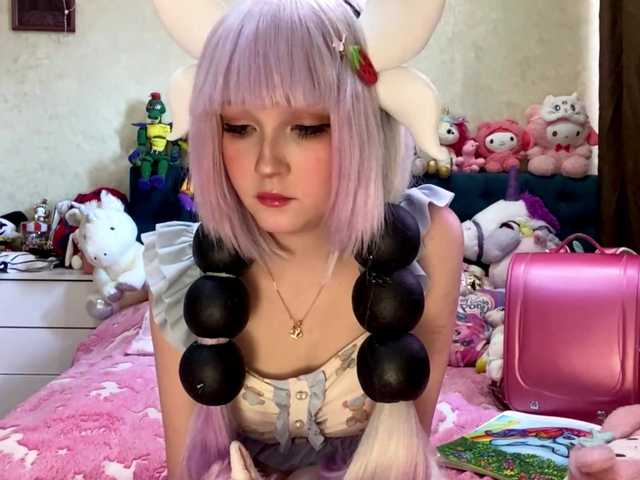 LubaKrone live cam on BongaCams