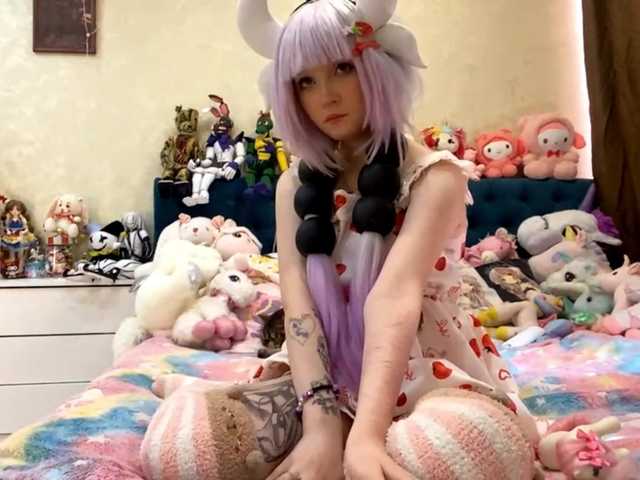 LubaKrone's BongaCams show and profile