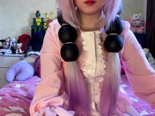LubaKrone live cam on BongaCams
