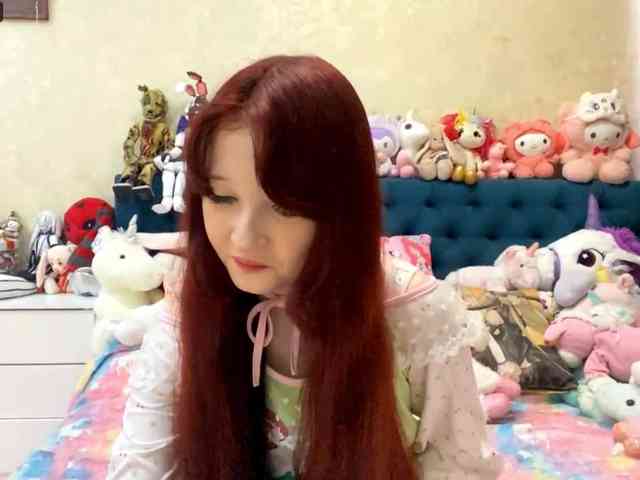LubaKrone webcam