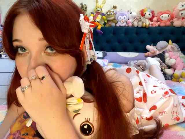 LubaKrone webcam