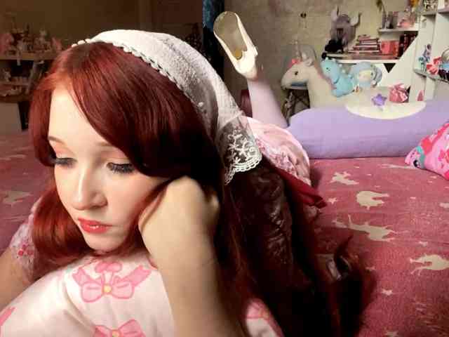 LubaKrone webcam