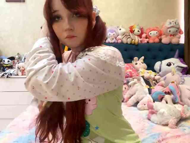 LubaKrone webcam