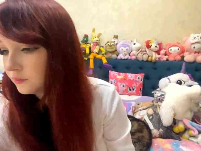 LubaKrone webcam