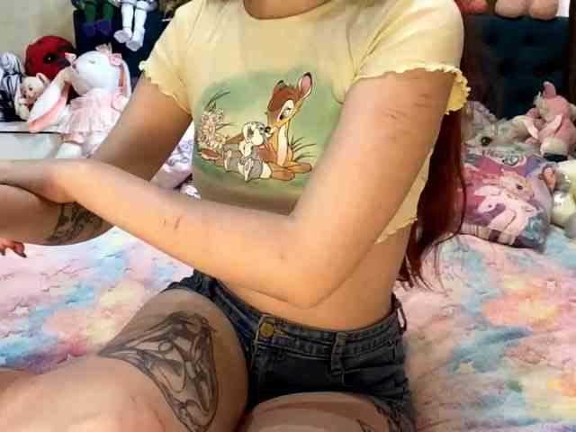 LubaKrone webcam