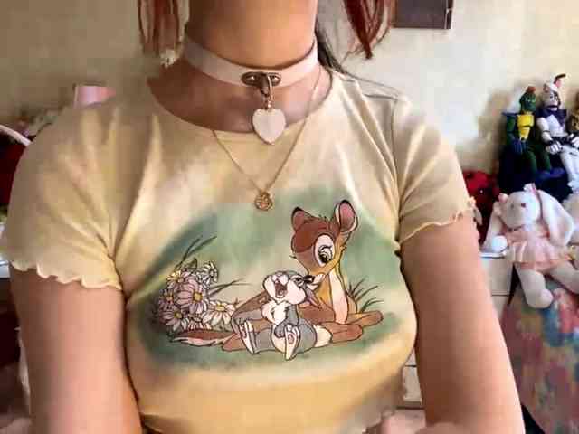 LubaKrone webcam