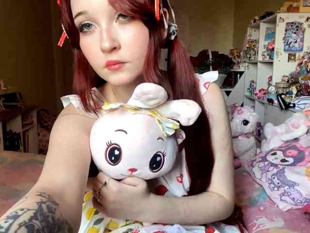 LubaKrone webcam