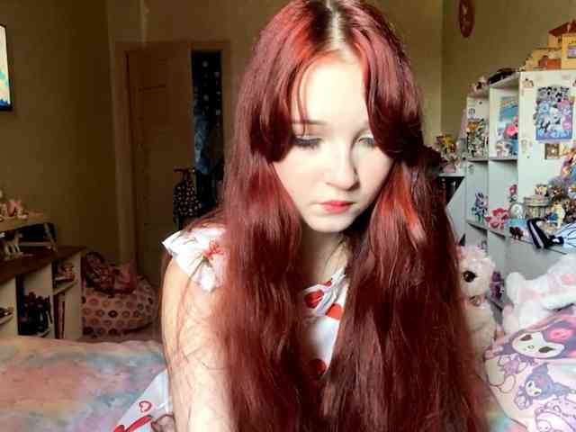 LubaKrone webcam