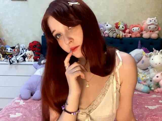 LubaKrone webcam