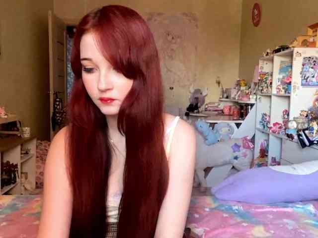 LubaKrone webcam