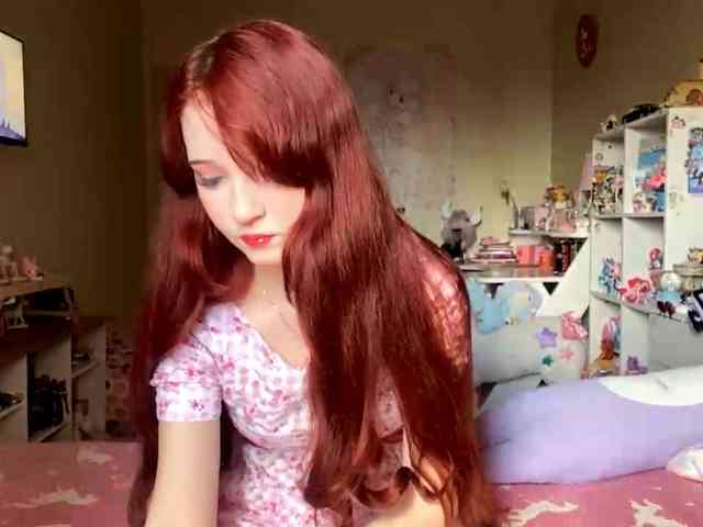 LubaKrone webcam