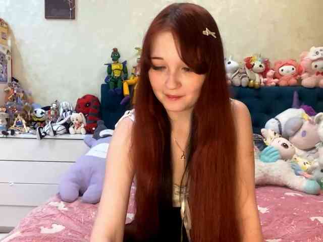 LubaKrone webcam