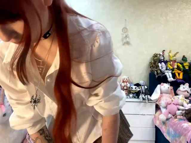 LubaKrone Live Webcam on BongaCams