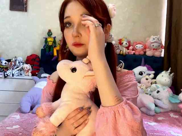 LubaKrone webcam