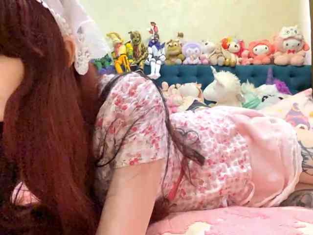 LubaKrone webcam