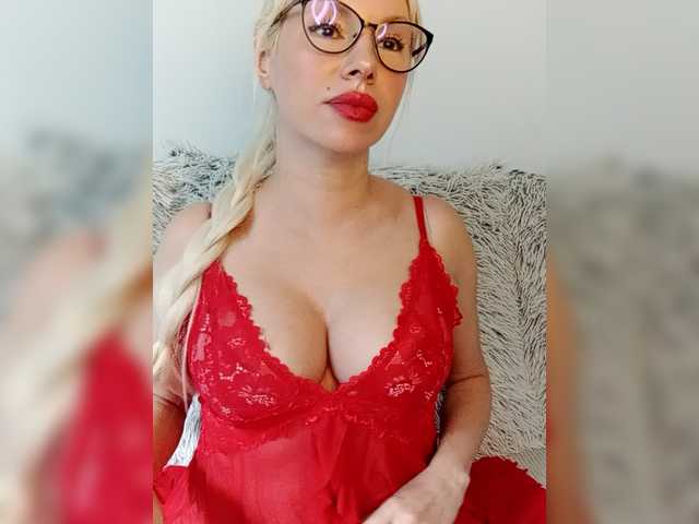 LaymaFlay webcam