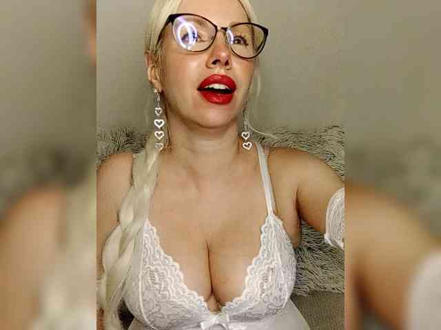 LaymaFlay webcam