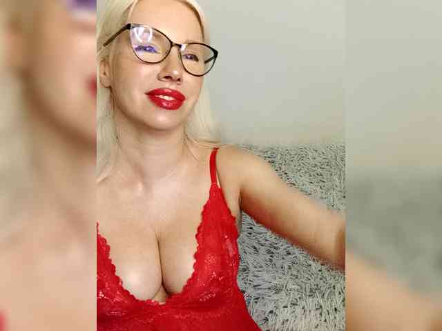 LaymaFlay webcam