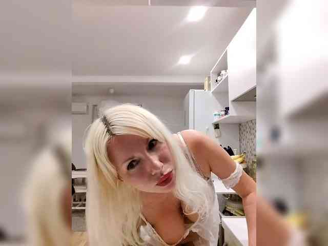 LaymaFlay webcam
