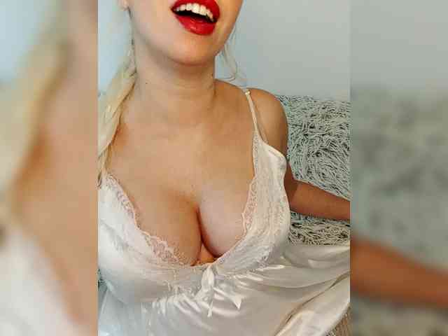 LaymaFlay webcam