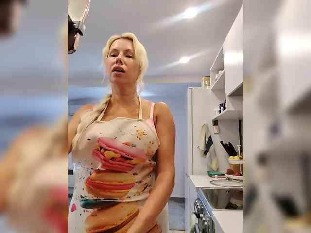 LaymaFlay webcam
