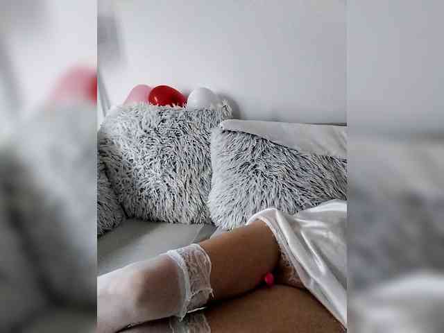 LaymaFlay webcam