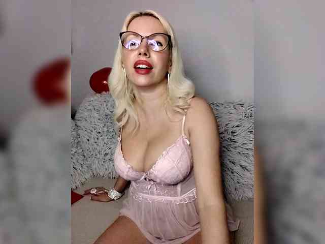 LaymaFlay webcam