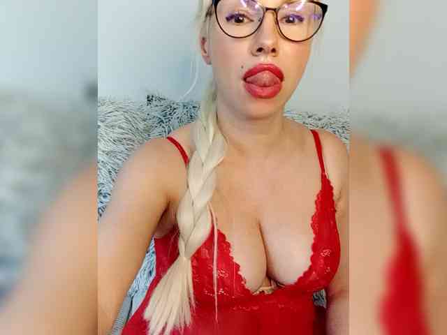 LaymaFlay webcam