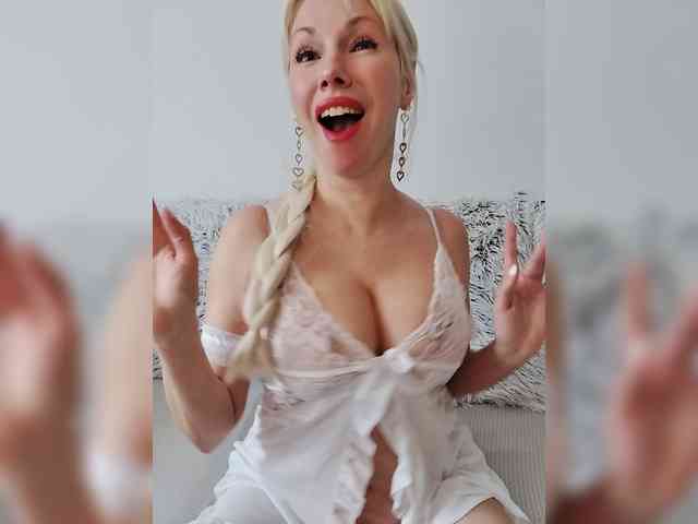 LaymaFlay webcam