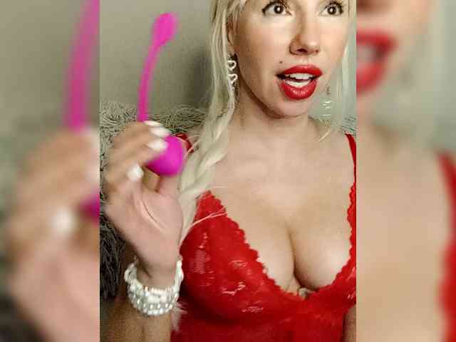 LaymaFlay webcam