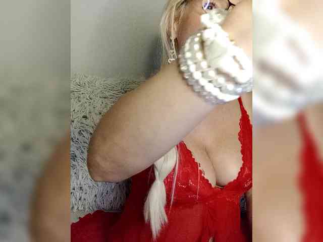 LaymaFlay webcam