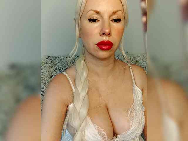 LaymaFlay webcam
