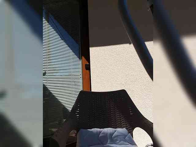 LaymaFlay webcam