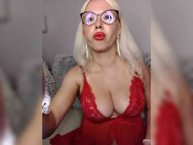 LaymaFlay webcam
