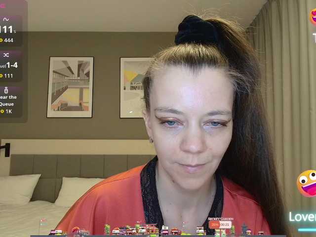 le modèle Yana-XX est en webcam porno dans un show sur le site bongacams, il possède les tags suivants: White/Caucasian,Brunette,Shaved