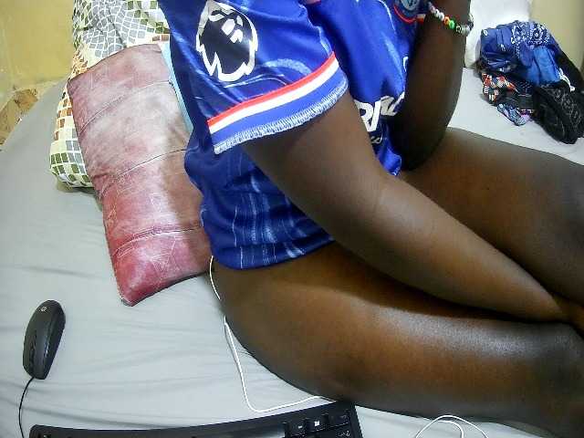 just-khadija webcam